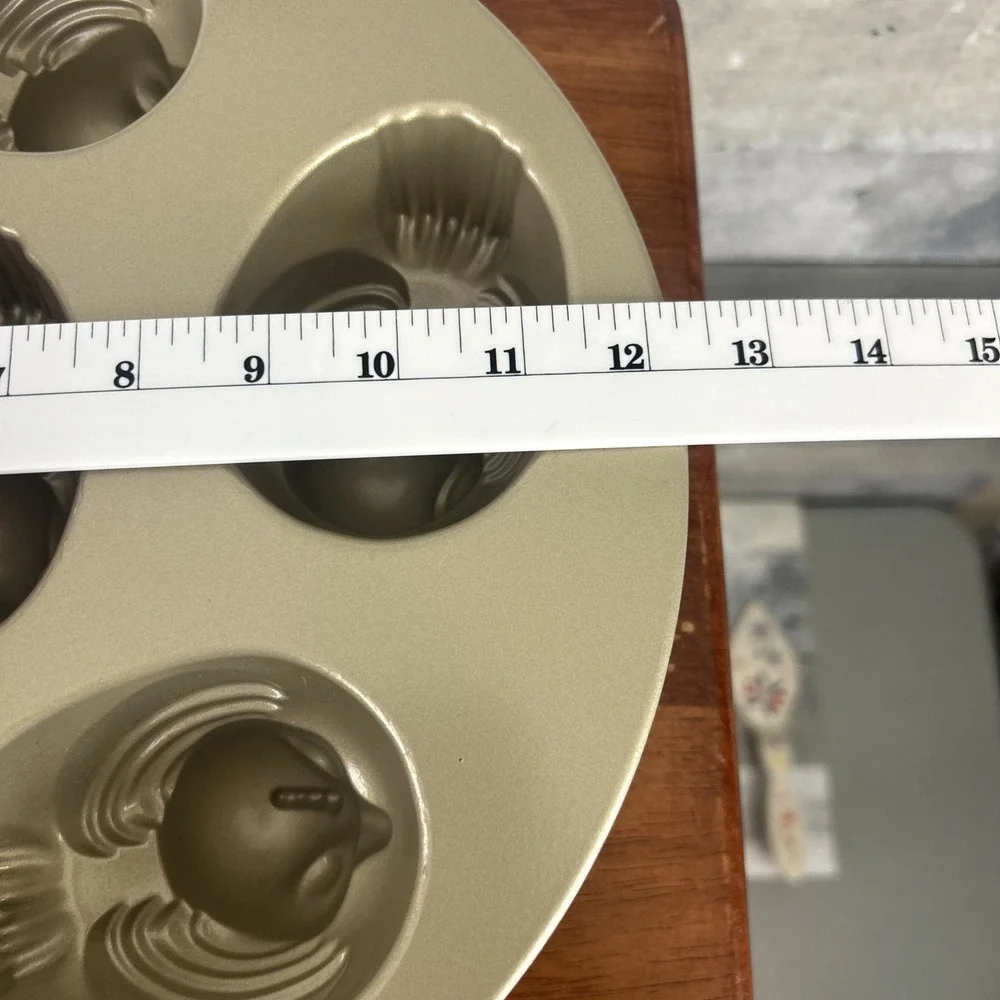 Nordic Ware SWEET TWEETS Chick Cakelet 6 Cakes Bake Bundt Cake Pan
